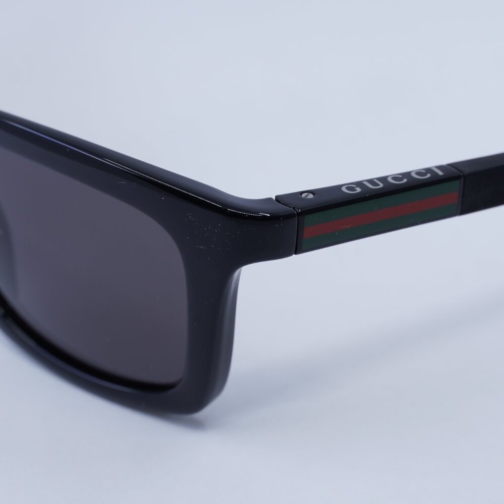 🕶️ New Gucci GG1735S 001 Sunglasses - Shiny Black Frame, Grey Lenses - Picture 8 of 10